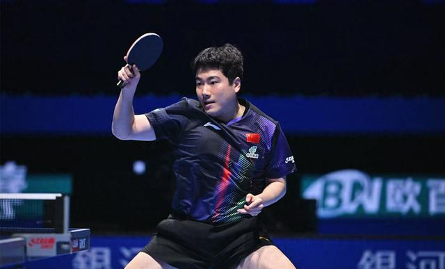 梁靖崑爆冷负阿根廷选手 王皓怒吼曝光教练组焦