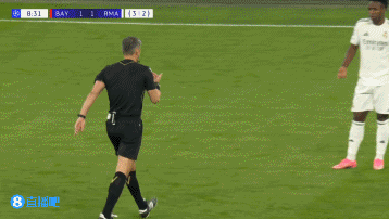 皇马球员赛后围攻裁判 卡马文加误判红牌引爆争