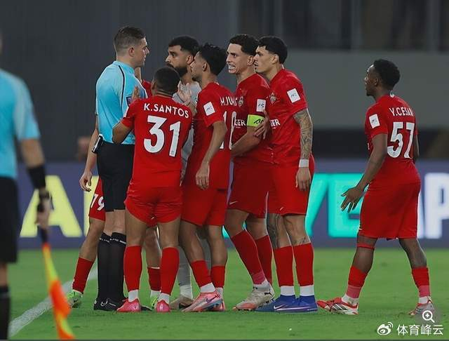 町田泽维亚绝杀晋级决赛 阿联酋媒体质疑裁判判